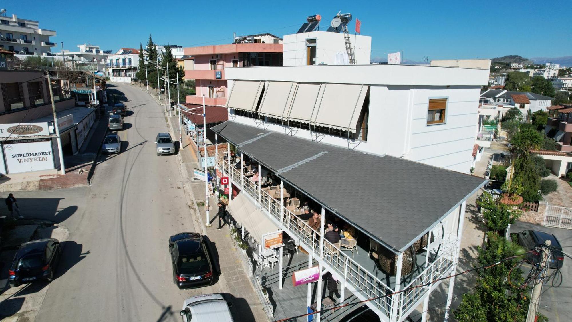 Hotel Chris Ksamil Exterior photo